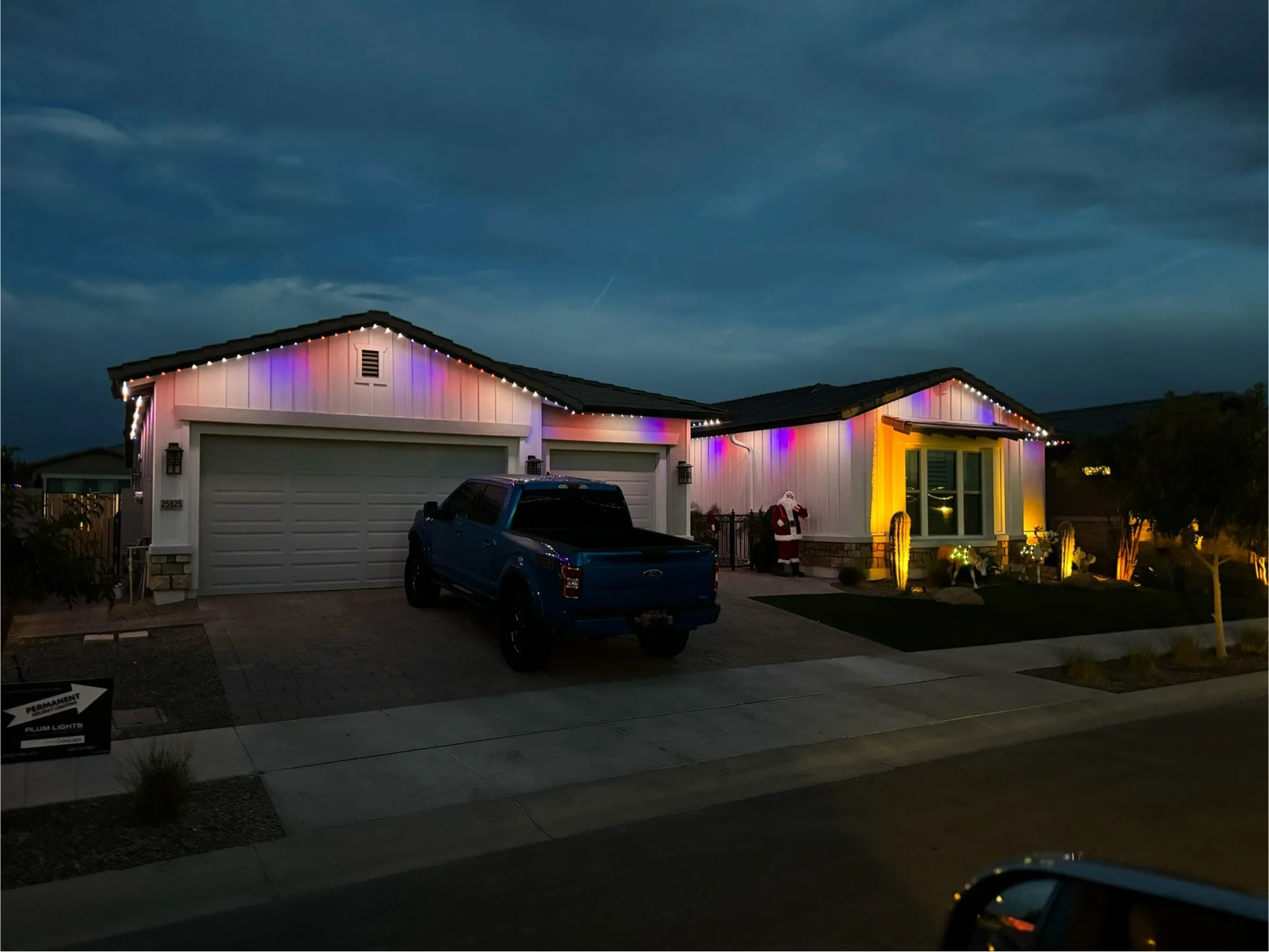 App-controlled permanent outdoor lighting